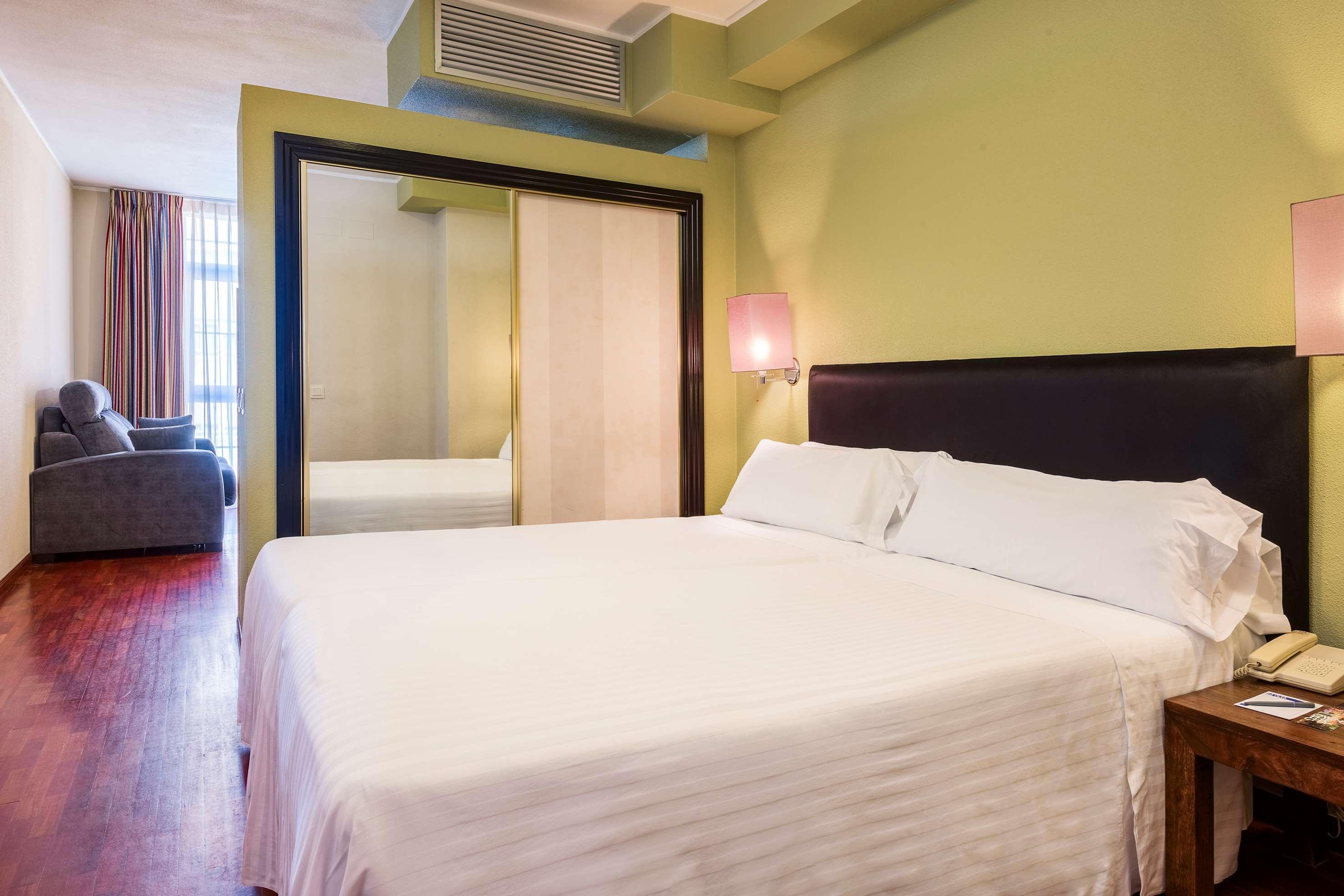 Tryp Valladolid Sofia Parquesol Hotel Dış mekan fotoğraf
