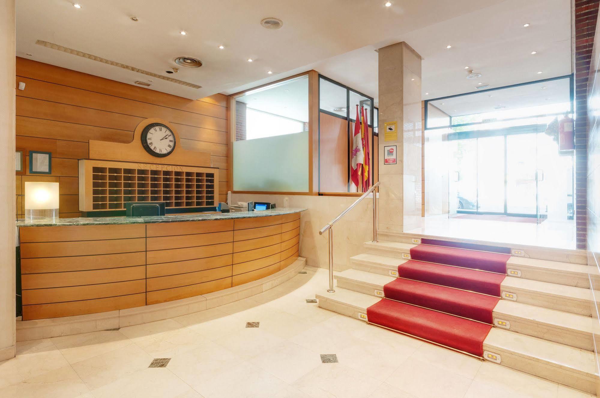 Tryp Valladolid Sofia Parquesol Hotel İç mekan fotoğraf